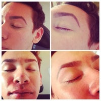 Foto tirada no(a) Prime Brows Eyebrow Threading &amp;amp; Waxing Salon Spa por Ruby N. em 8/26/2014