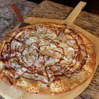 9/20/2013にMona Lisa&amp;#39;s Gourmet PizzeriaがMona Lisa&amp;#39;s Gourmet Pizzeriaで撮った写真