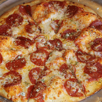 9/20/2013にMona Lisa&amp;#39;s Gourmet PizzeriaがMona Lisa&amp;#39;s Gourmet Pizzeriaで撮った写真