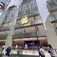 Photo taken at Apple Sydney by David C. on 9/22/2022