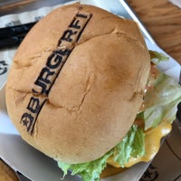 Photo taken at BurgerFi by YOYO .. on 7/14/2017