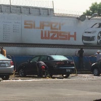 Photo taken at Super Wash by Andres F. on 5/10/2016