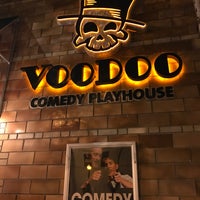 5/21/2017にDJがRISE Comedy - Bar • Comedy • Loungeで撮った写真