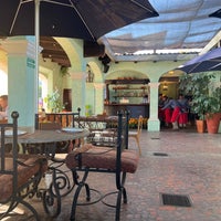 รูปภาพถ่ายที่ Fonda Cholula Restaurante โดย Nayeli R. เมื่อ 11/11/2022