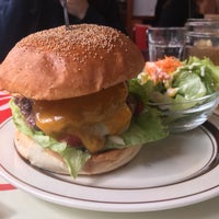 Photo taken at MAD BURGER by さすが on 3/19/2019