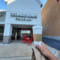 Photo taken at Georgetown Bagelry by Jeremiah S. on 9/21/2022