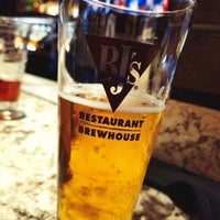 Photo taken at BJ&amp;#39;s Restaurant &amp;amp; Brewhouse by Jeremiah S. on 6/14/2019