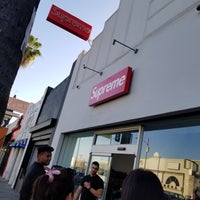 Photo taken at Supreme Los Angeles by Jeremiah S. on 11/3/2019