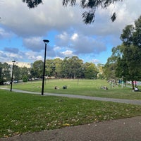 Photo taken at Camperdown Memorial Rest Park by Jed H. on 2/18/2022