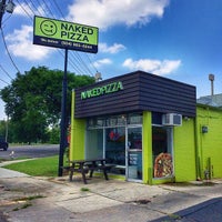 Naked Pizza (Now Closed) - Pizzeria in New Orleans