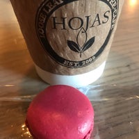 Foto diambil di Hojas Tea House oleh Kary Y. pada 7/8/2018