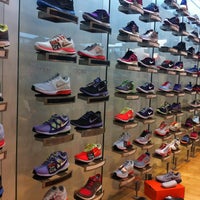 nike store alabang town center