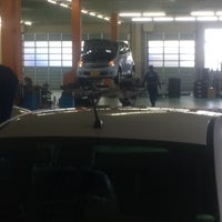 新潟スバル自動車 本社黒埼店 自動車販売店