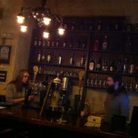 Foto tirada no(a) Sheridan&amp;#39;s Irish Pub por Ivan K. em 3/9/2013
