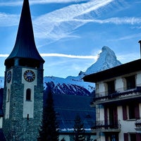 Снимок сделан в Grand Hotel Zermatterhof пользователем Jim R. 1/5/2023