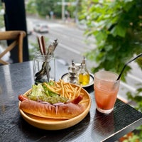 Photo taken at Bread &amp;amp; Tapas Sawamura by 伊藤 on 6/14/2023