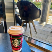 Photo taken at Starbucks by 伊藤 on 11/13/2023