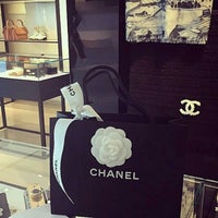 CHANEL Boutique - Croisette - Palm Beach - Cannes, Provence-Alpes-Côte ...