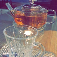 Photo taken at Tea Club by Mishari on 11/8/2016