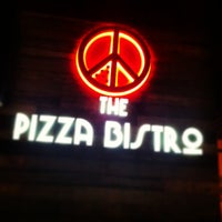 Foto tirada no(a) The Pizza Bistro por Joey M. em 1/10/2013