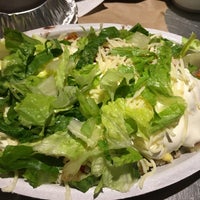Photo taken at Chipotle Mexican Grill by Steve P. on 11/12/2015
