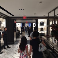 Moncler ala moana 2025