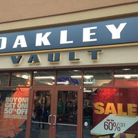 oakley vault prices