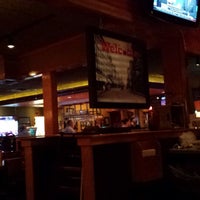 Photo taken at Applebee’s Grill + Bar by Joshua D. on 10/19/2013