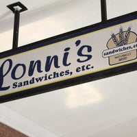 10/30/2013にLonni&amp;#39;s SandwichesがLonni&amp;#39;s Sandwichesで撮った写真