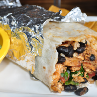 9/24/2013 tarihinde Go Burrito!ziyaretçi tarafından Go Burrito!'de çekilen fotoğraf