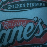 3/14/2017에 Waylon F.님이 Raising Cane&amp;#39;s Chicken Fingers에서 찍은 사진