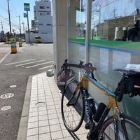 ファミリーマート あきる野睦橋通り店 240人の訪問者