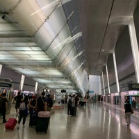Photo taken at Changi Airport MRT Station (CG2) by oyabibin on 9/22/2023