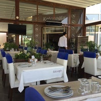 รูปภาพถ่ายที่ Kolcuoğlu Restaurant โดย Arda E. เมื่อ 6/30/2016