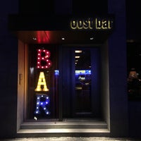 9/1/2017 tarihinde Anne D.ziyaretçi tarafından Oost Bar'de çekilen fotoğraf