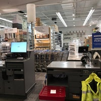 Photo taken at The Container Store by Joan F. on 1/3/2022