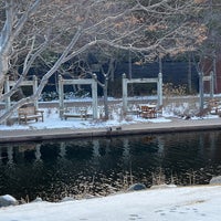 Foto tomada en Centennial Lakes Park  por Joan F. el 3/22/2024
