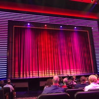 Photo taken at Penn &amp;amp; Teller Theater by Peter Y. on 11/7/2021