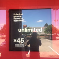Photo taken at Verizon Authorized Retailer — Cellular Sales by Edgar I. on 4/9/2017