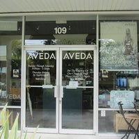 9/25/2013にTigers Den Aveda SalonがTigers Den Aveda Salonで撮った写真