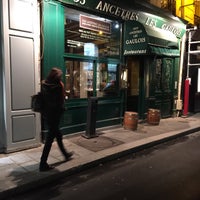 Photo taken at Rue Saint-Louis en l&amp;#39;Île by Sangah K. on 2/24/2016