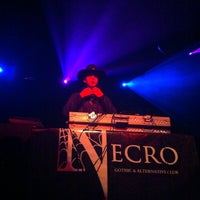 รูปภาพถ่ายที่ Necro Gothic &amp;amp; Alternative Club โดย Luna O. เมื่อ 10/21/2014