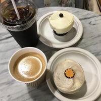 Photo taken at Cupcake Lounge by Thea A. on 10/14/2017