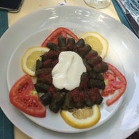 รูปภาพถ่ายที่ Tiritcizade Restoran Konya Mutfağı โดย Ali T. เมื่อ 7/21/2016