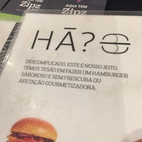 6/21/2017 tarihinde Catarina M.ziyaretçi tarafından Hã? Burger'de çekilen fotoğraf