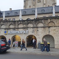 รูปภาพถ่ายที่ EDEKA Hallmarkt โดย André M. เมื่อ 1/23/2023