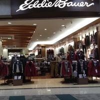 Photo taken at Eddie Bauer by Goki. U. on 11/6/2012