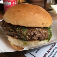 Foto tirada no(a) Caco&amp;#39;s Steak n&amp;#39; Burger House por Jonas J. em 8/18/2017