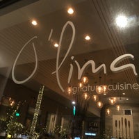 Das Foto wurde bei O&amp;#39;Lima Restaurant von Michelle am 12/8/2017 aufgenommen