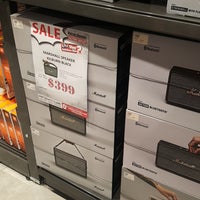 Photo taken at Harvey Norman Factory Outlet by Tarn K. on 8/12/2018